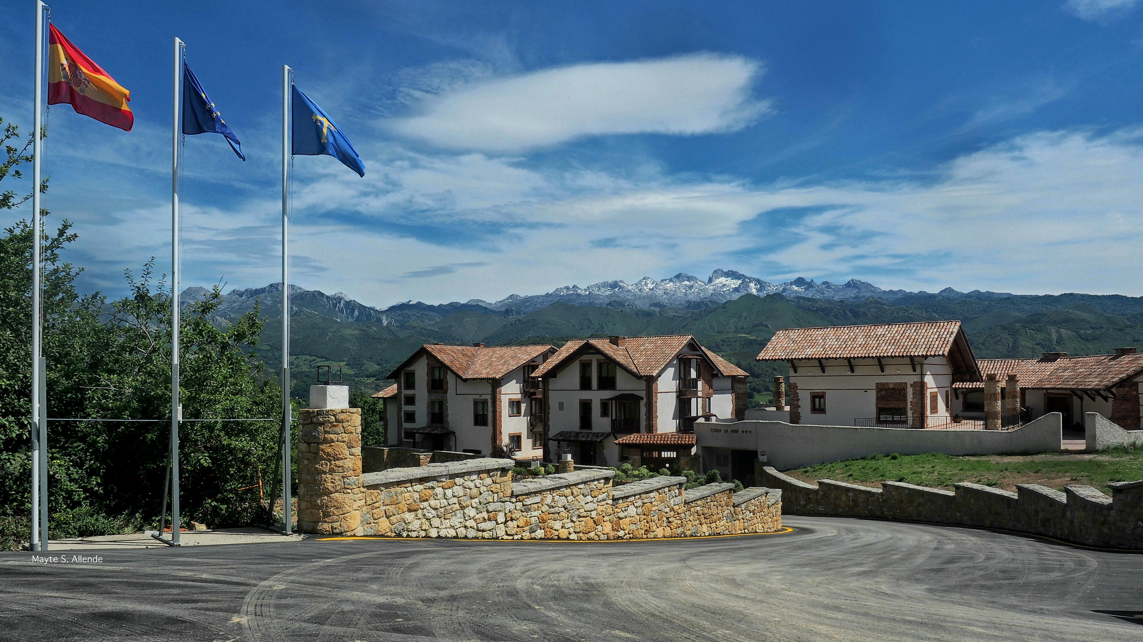 Hotel Cerro La Nina Beceña Extérieur photo